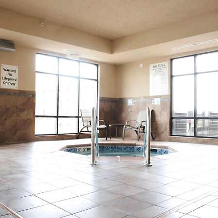 Holiday Inn Express And Suites Urbandale Des Moines By Ihg Eksteriør bilde