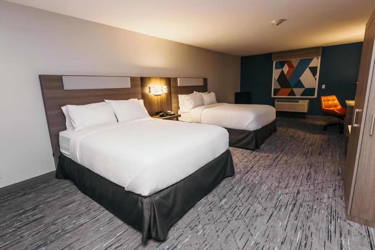 Holiday Inn Express And Suites Urbandale Des Moines By Ihg Eksteriør bilde